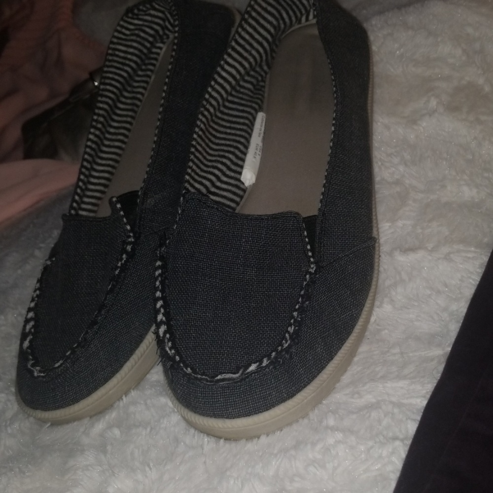 Canvas flats